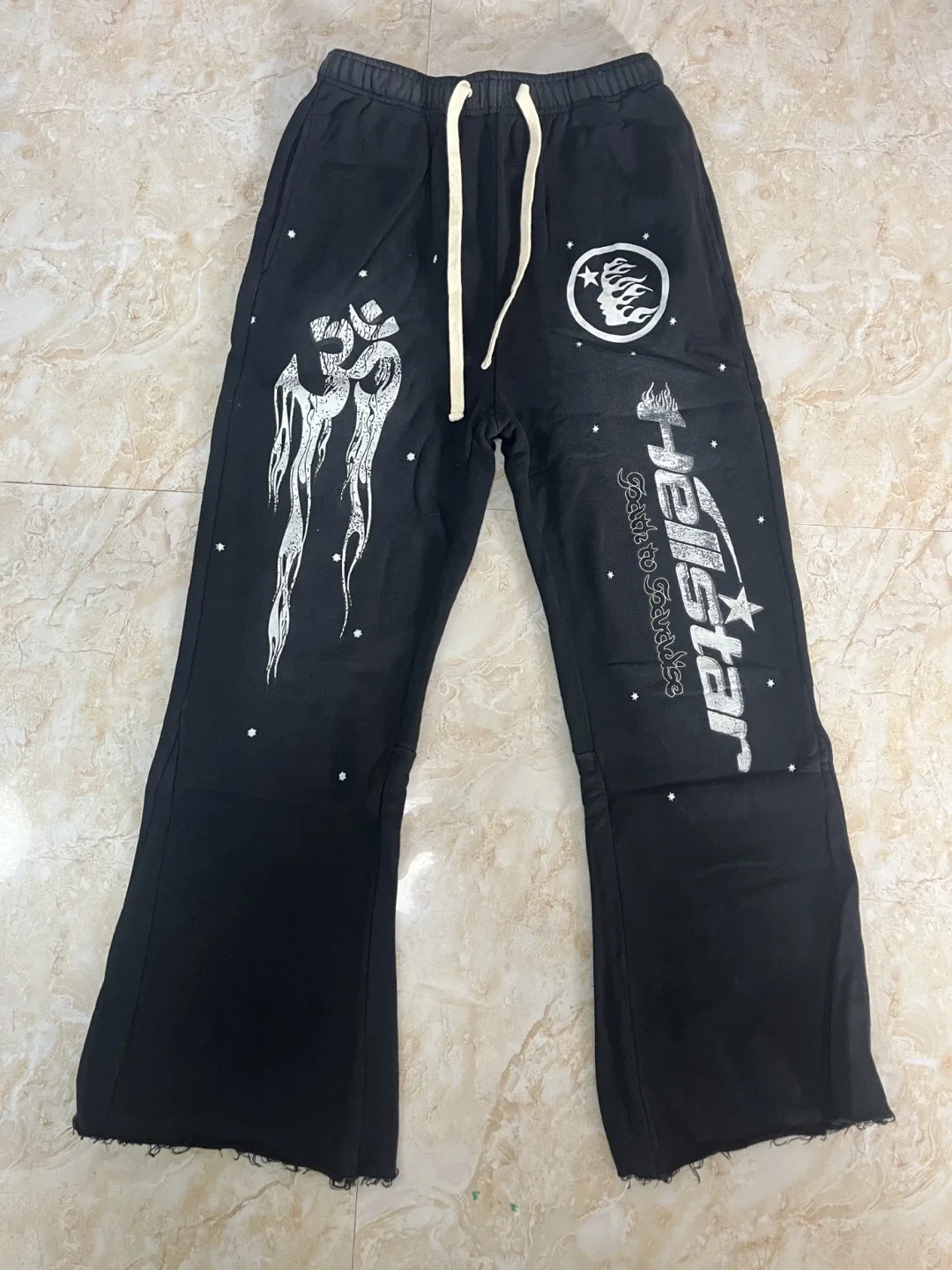 Hellstar Hoodies,Sweats,Shirts ETC image indicator(10)