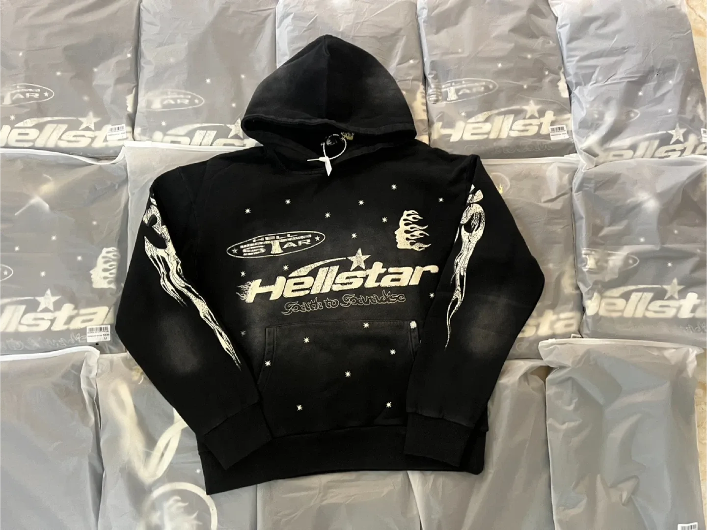 Hellstar Hoodies,Sweats,Shirts ETC image indicator(9)