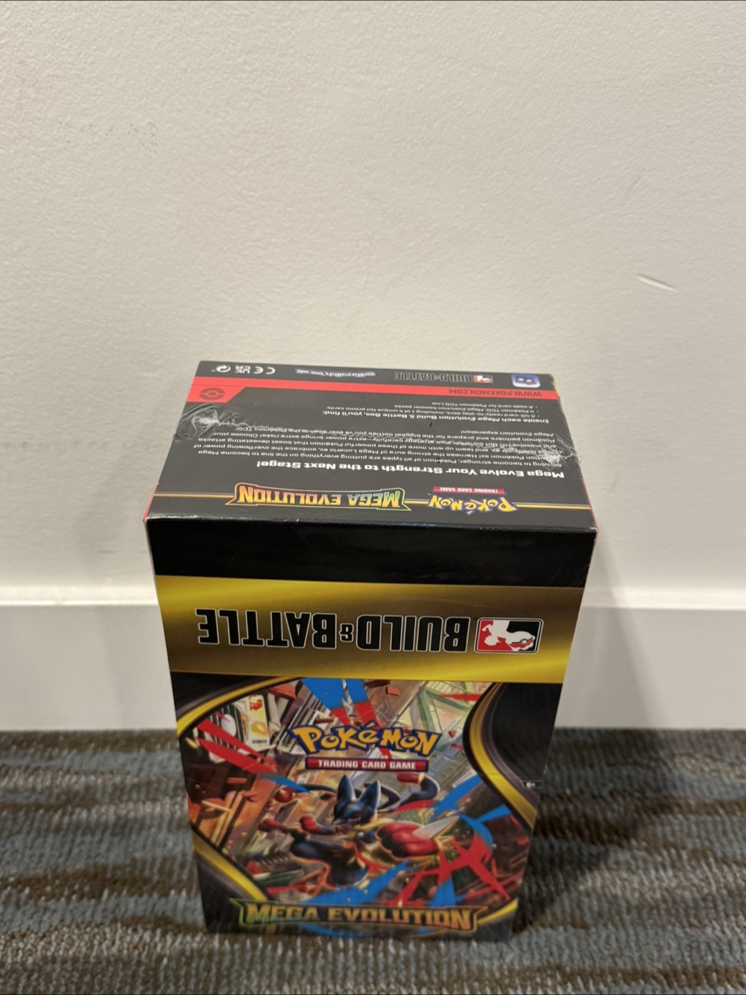 Mega evolution build and battle display sealed - photo 2