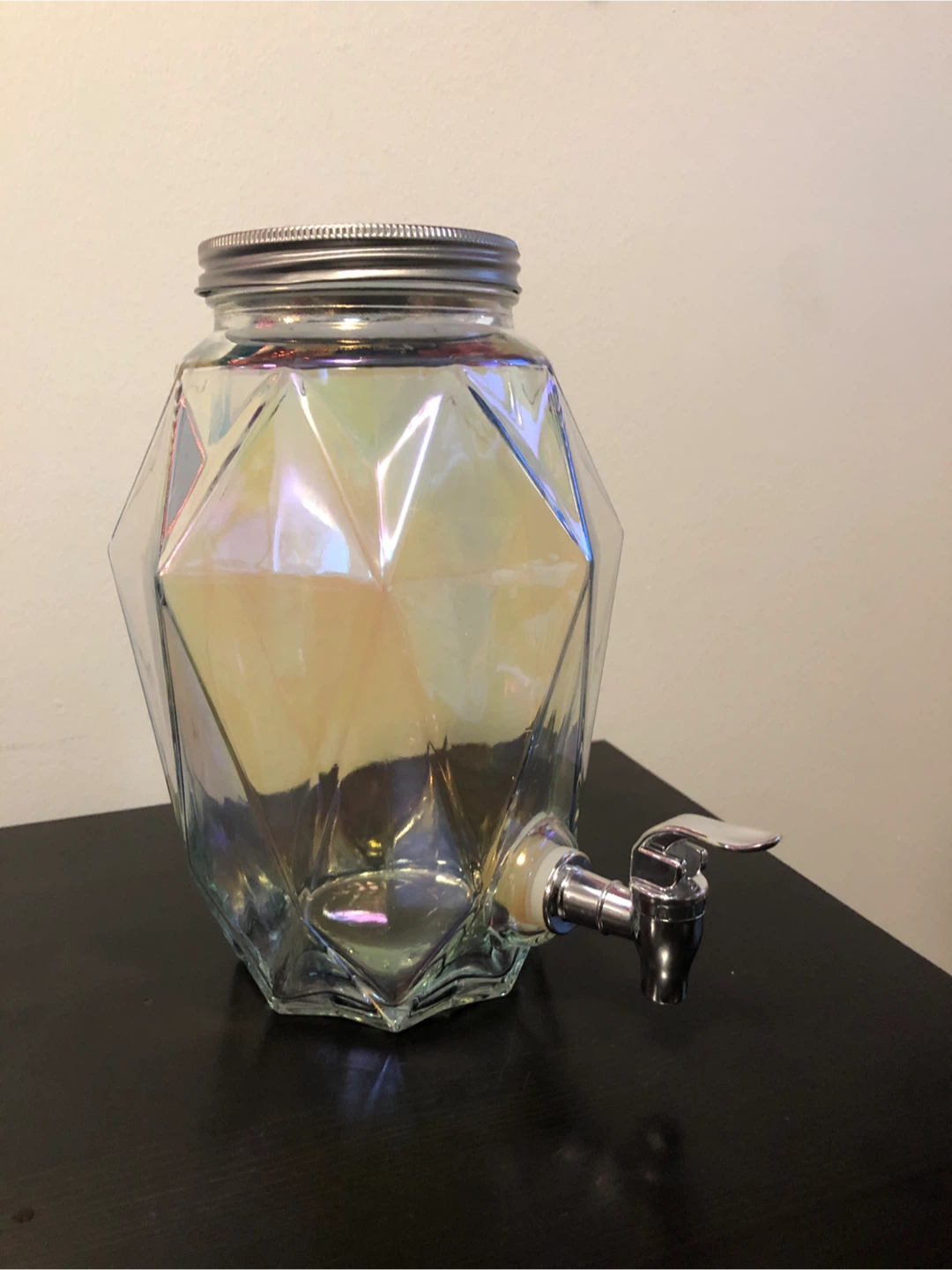 Glass Beverage Dispenser with Spigot