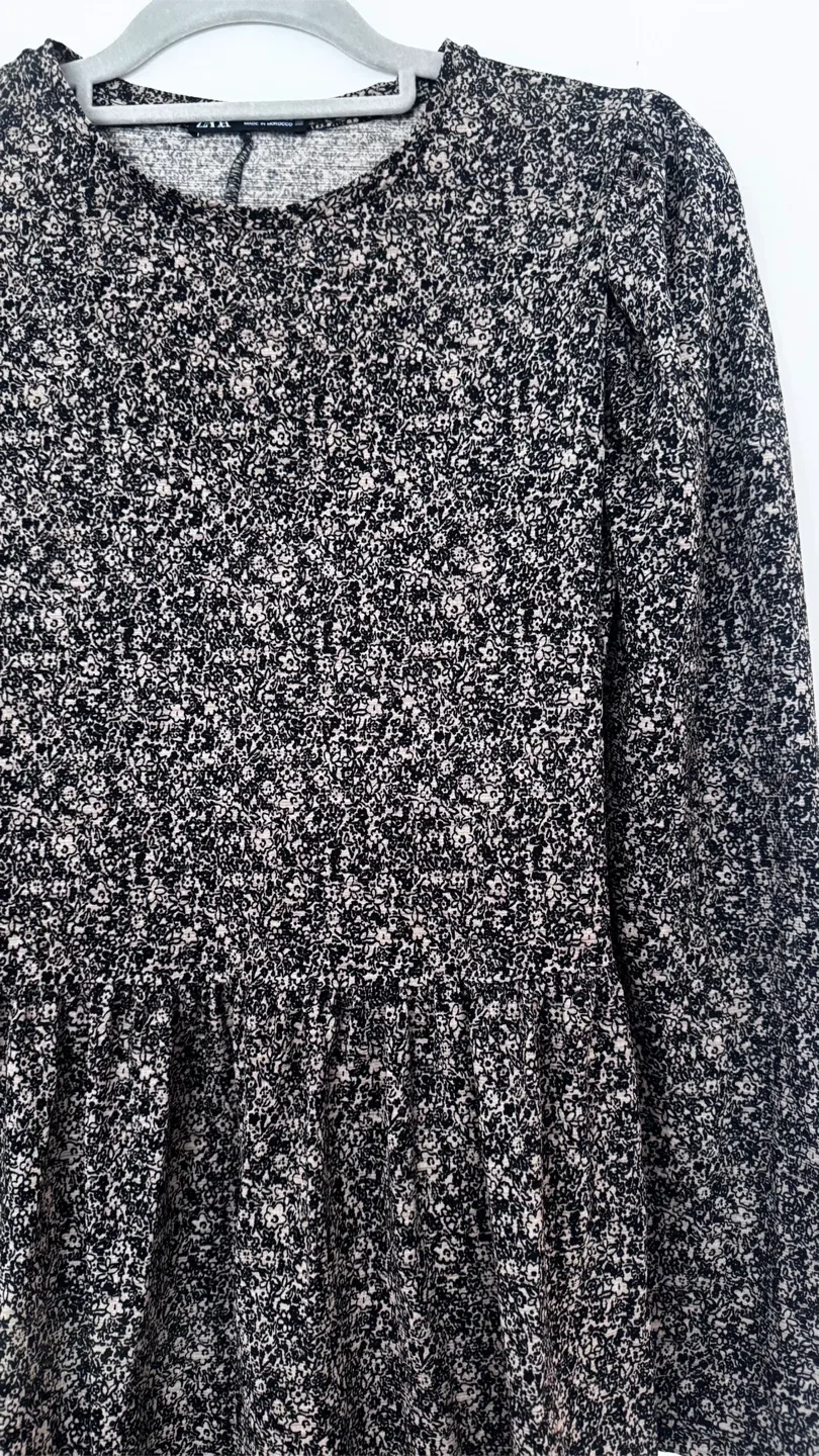 Zara Floral Print Long Sleeve Dress - Size S image indicator(4)