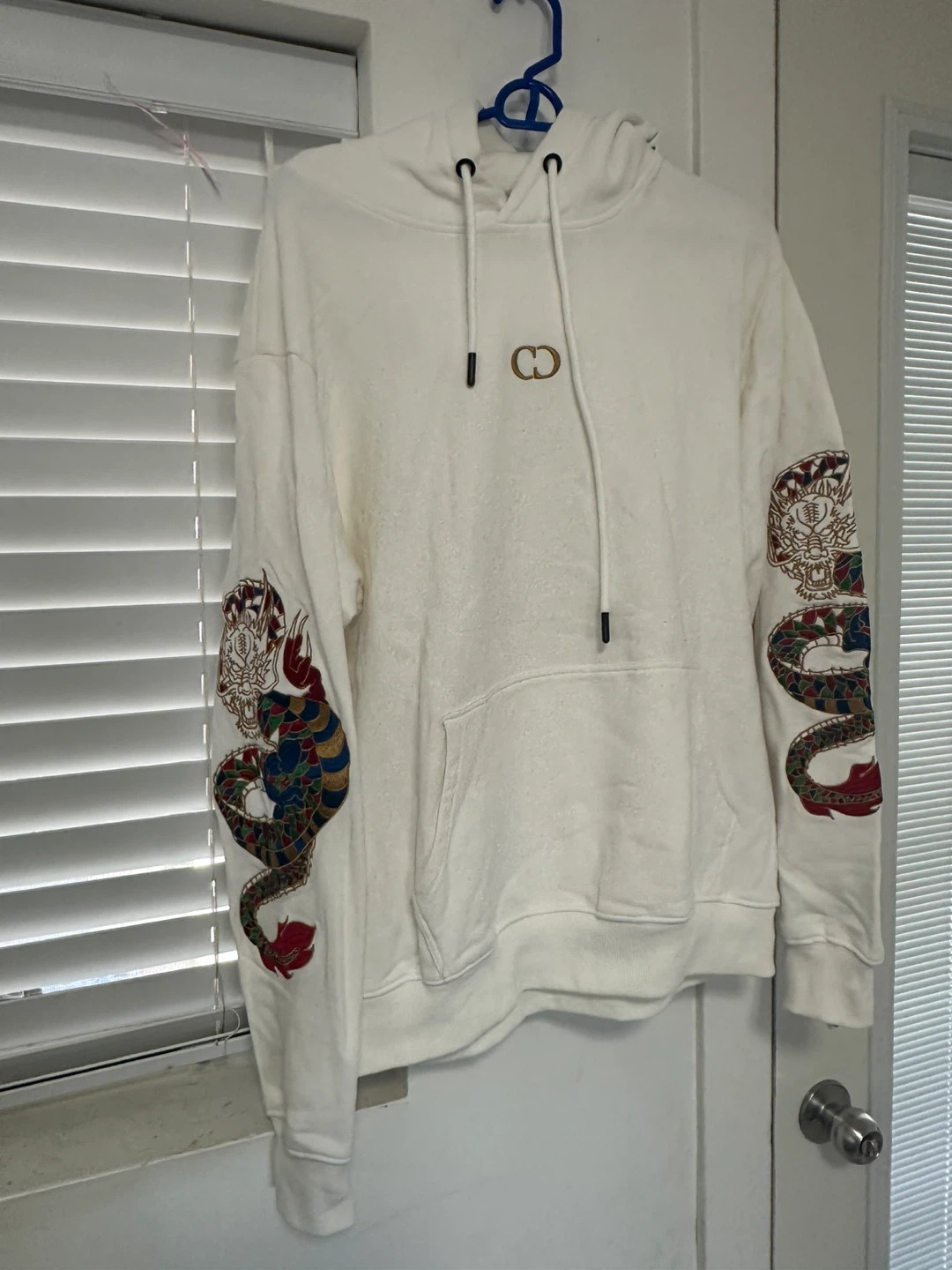 White Dragon Embroidered Hoodie - Size L - photo 2