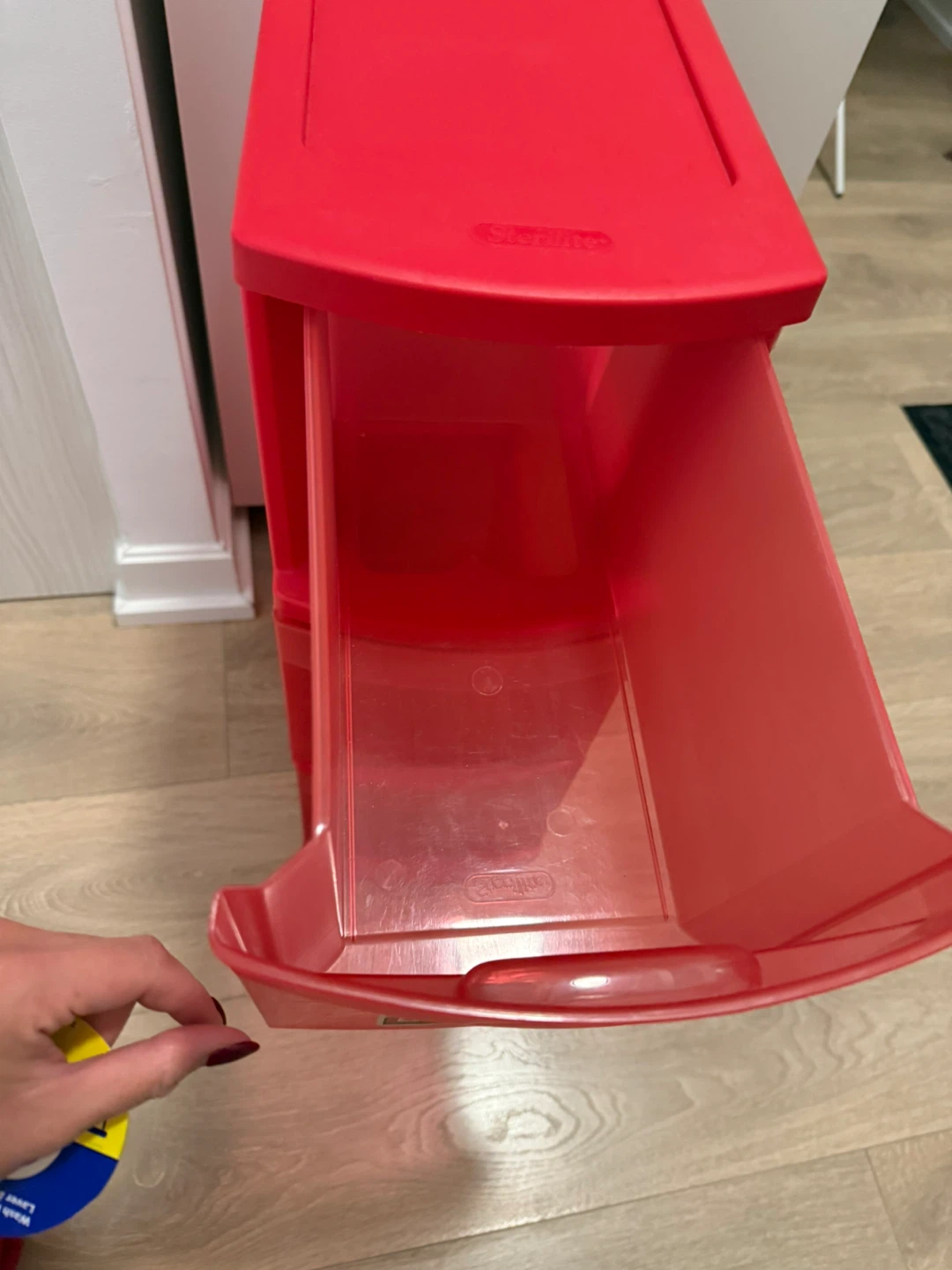 Sterilite 3 Drawer Tower - Red - photo 4