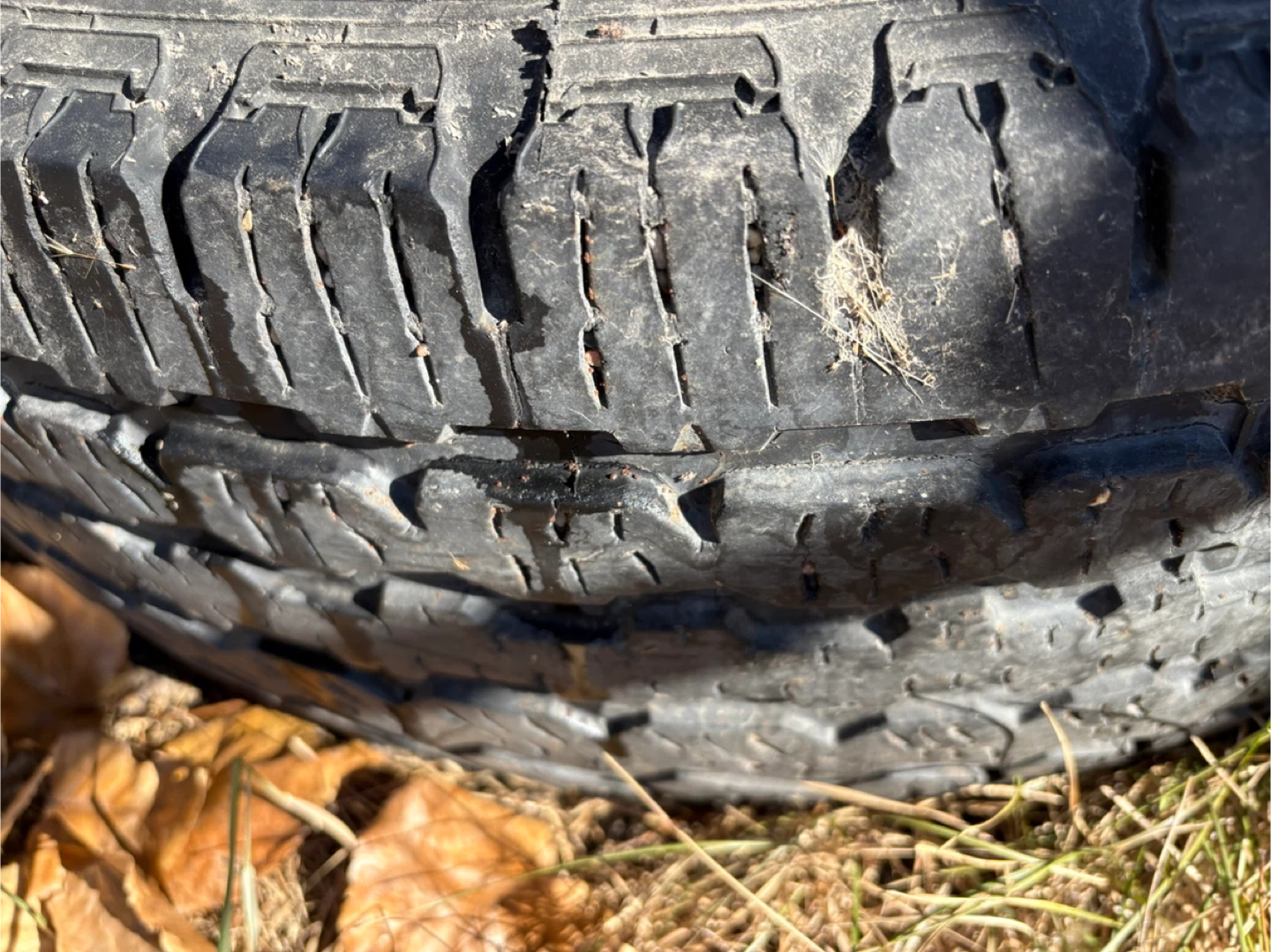BFGoodrich Radial Long Trail T/A P265/70R16 Tire - photo 3
