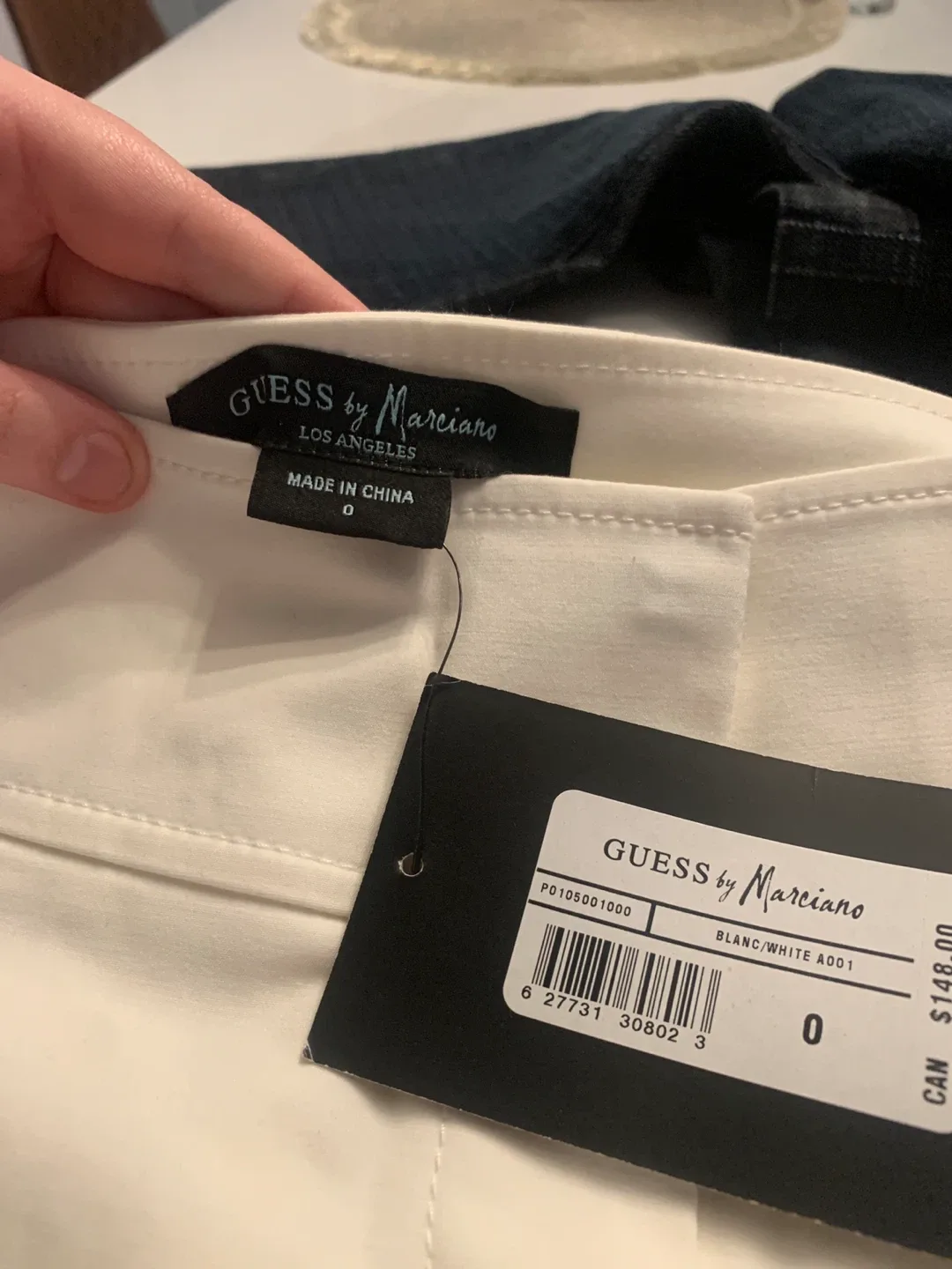 Guess by Marciano White Pants - Size 0 - New with Tags! image indicator(3)