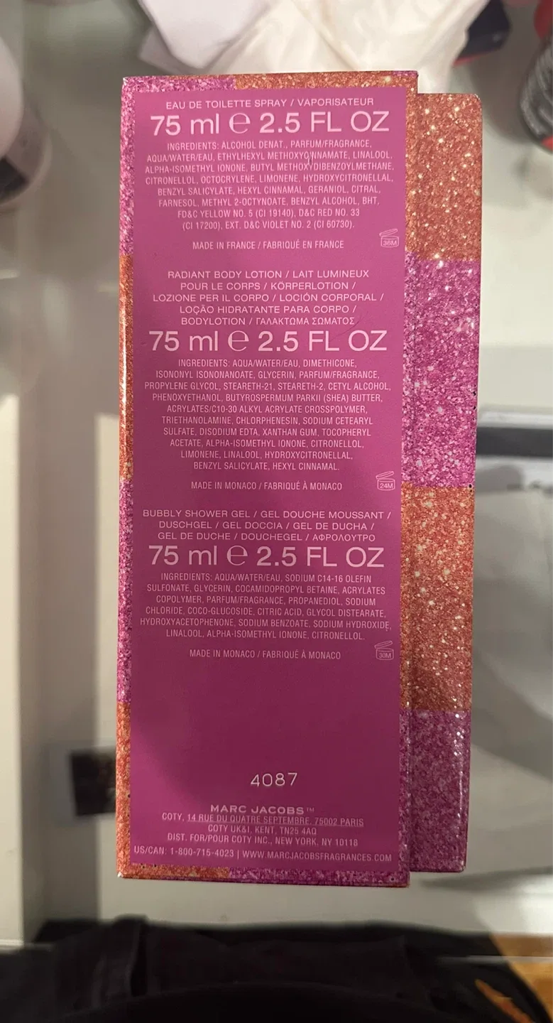 Marc Jacobs Daisy Eau So Fresh Set (3-pack) image indicator(3)