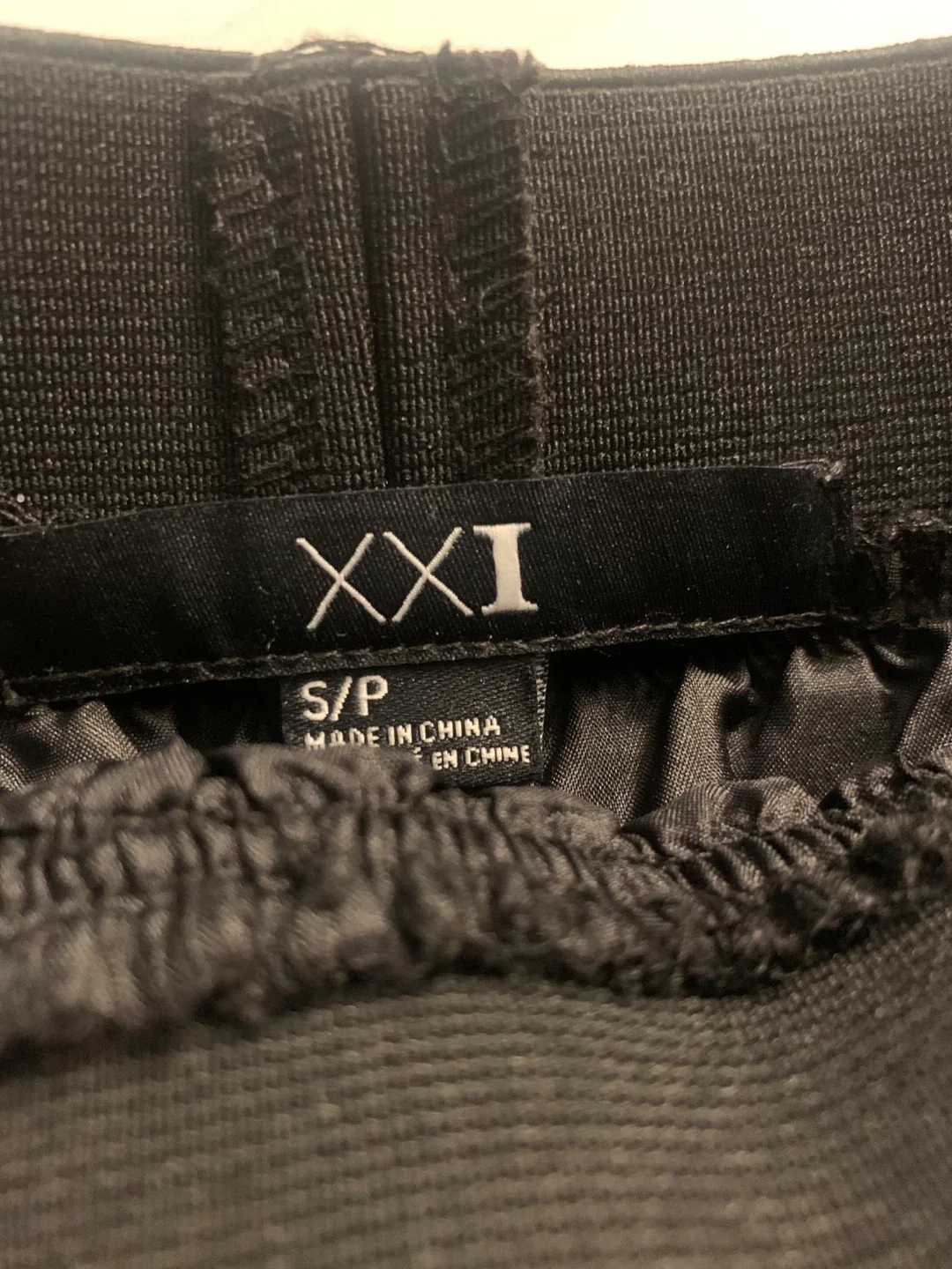 XXI Black Tulle Skirt - Size S image indicator(2)