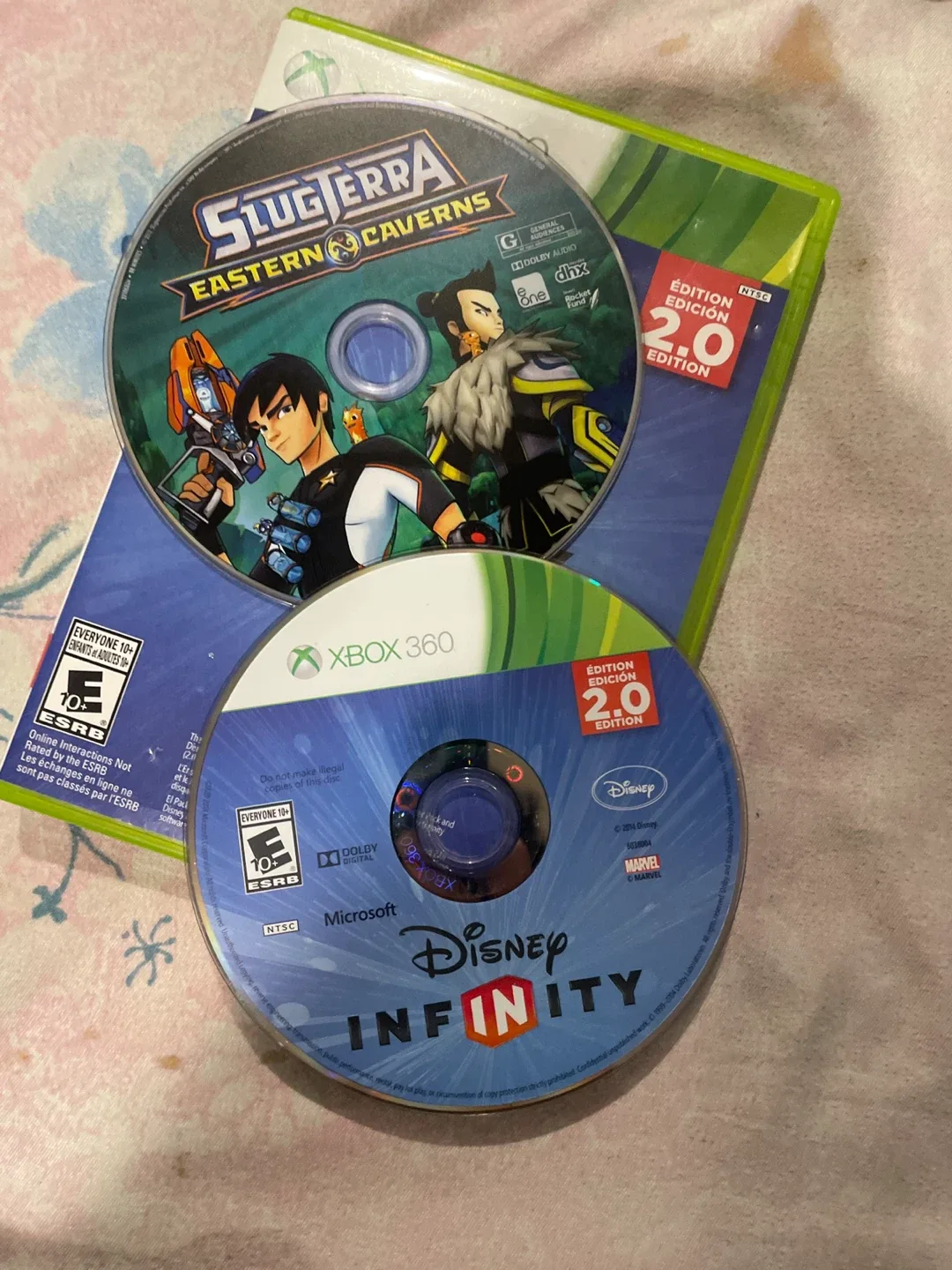 Xbox 360 Console with Games and Controllers image indicator(3)