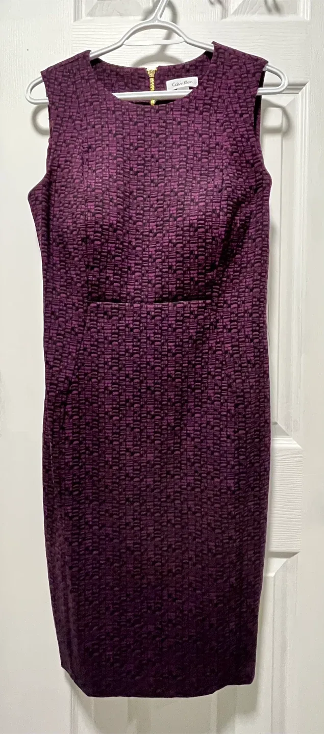 Calvin Klein Dress - Size 8 thumbnail
