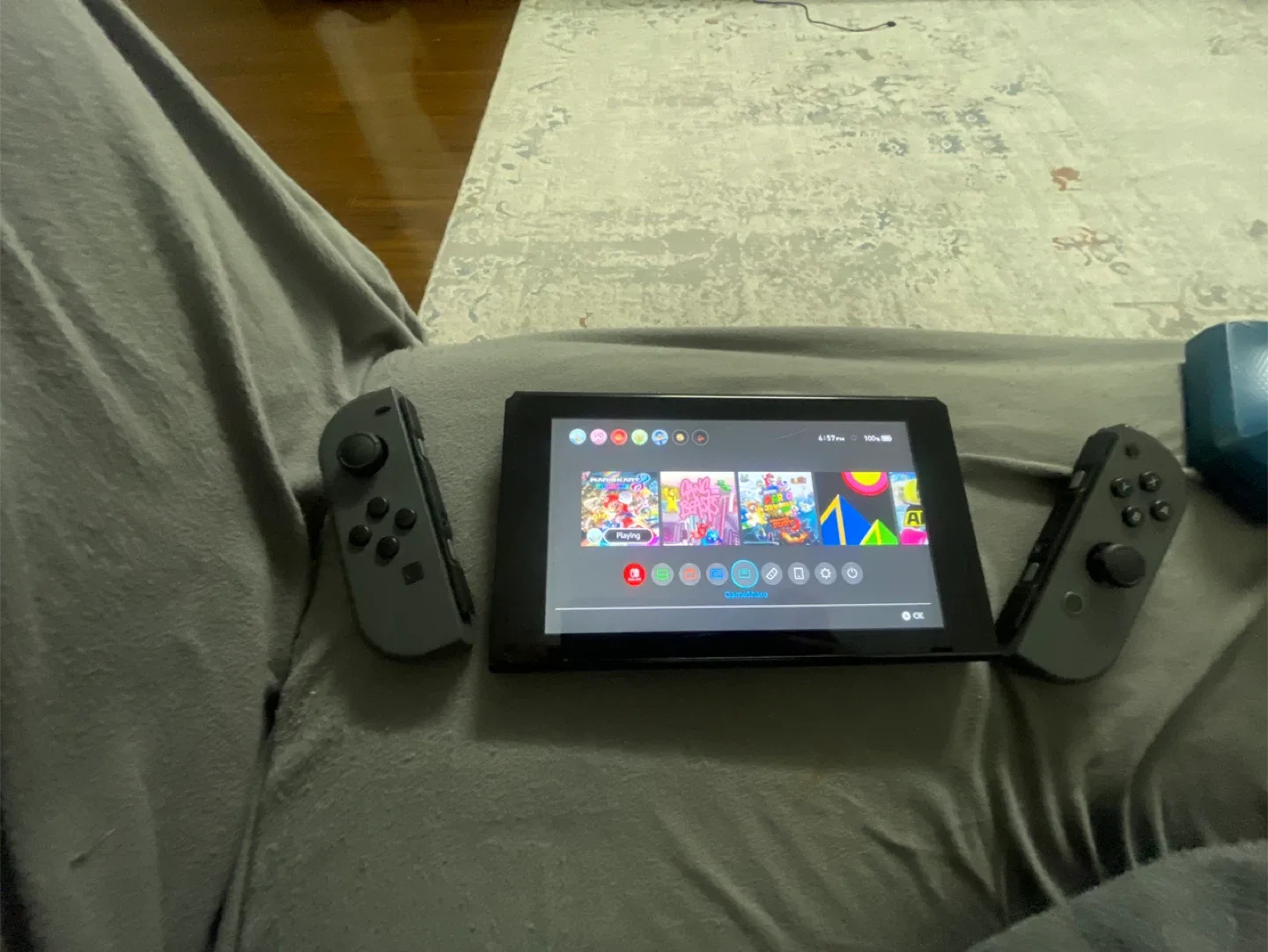 Nintendo Switch Console image indicator(4)