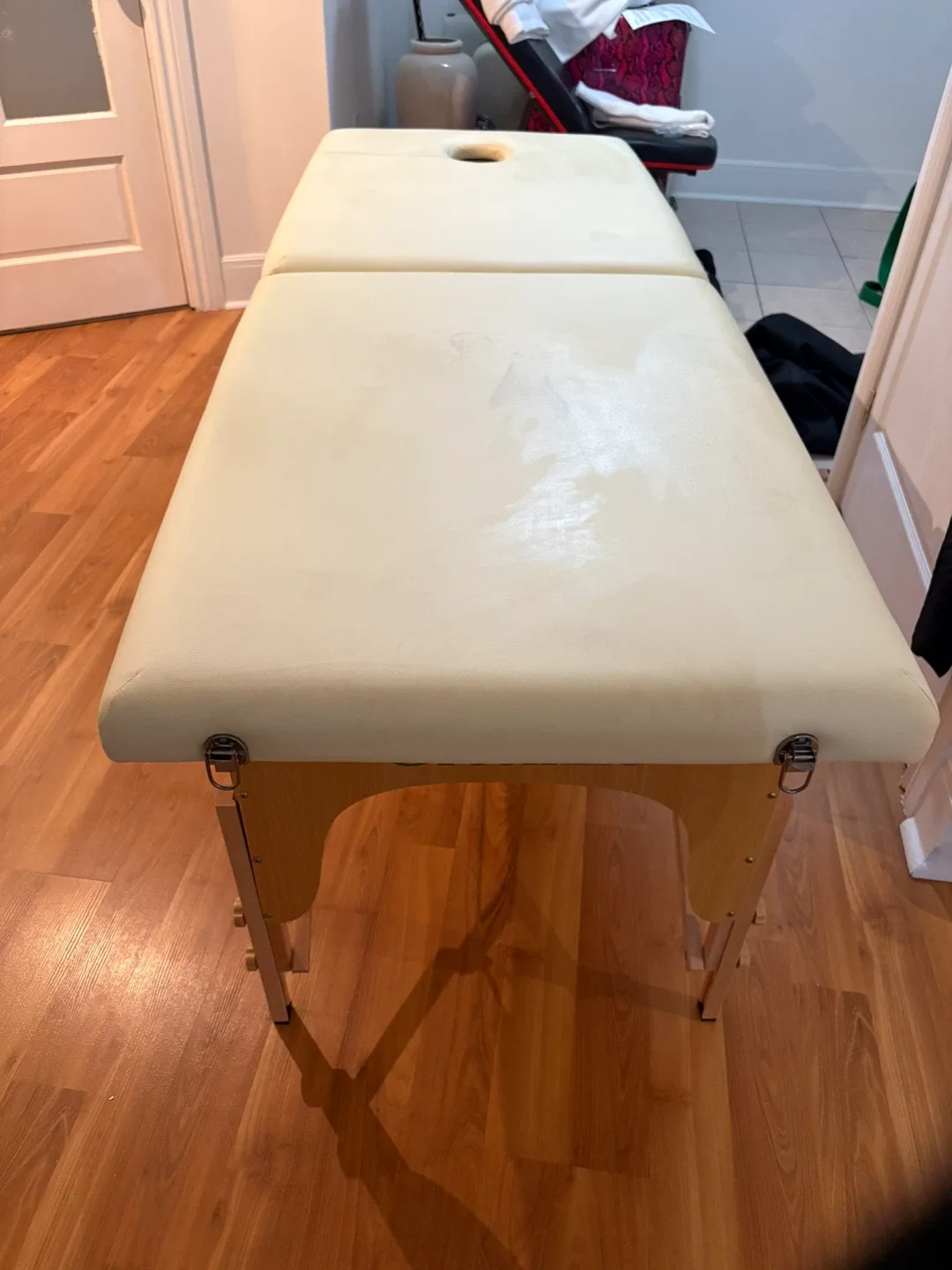 Greenlife Massage Table image indicator(2)