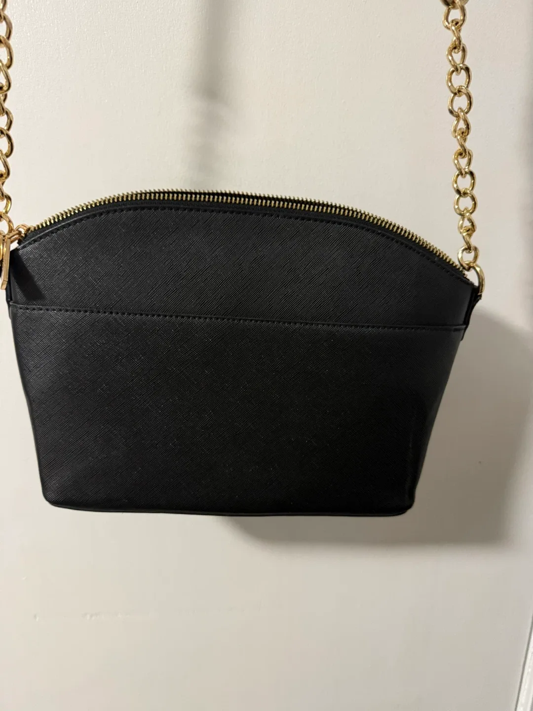 Anne Klein Black Crossbody Bag image indicator(2)