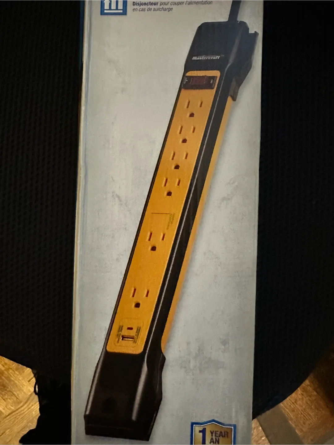 🥕 Mastercraft 6-Outlet Workshop Power Bar thumbnail