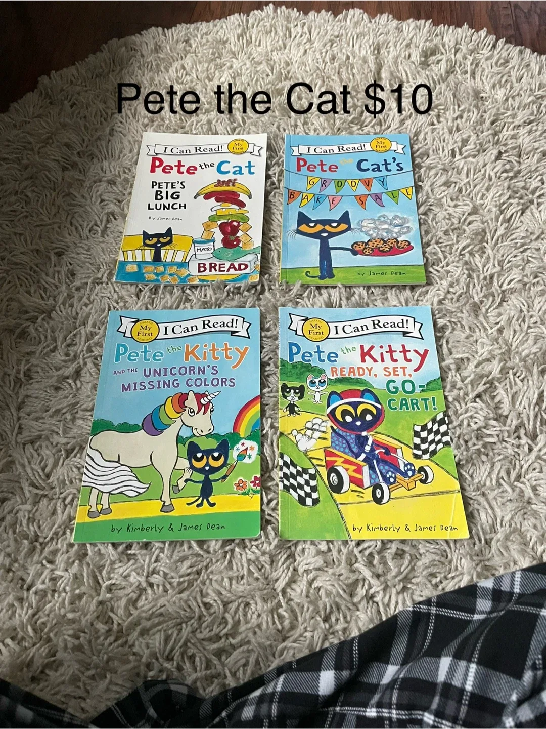 Pete the Cat Book Bundle - 4 Books thumbnail