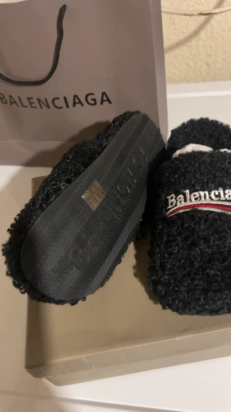 Fur slides image indicator(3)