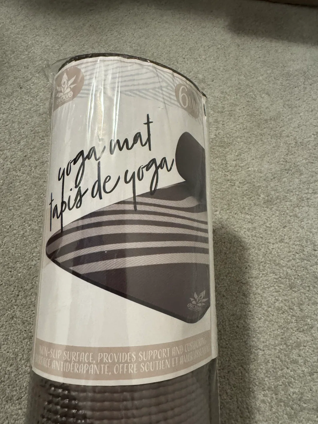 Evolve Yoga Mat - New in Packaging image indicator(4)