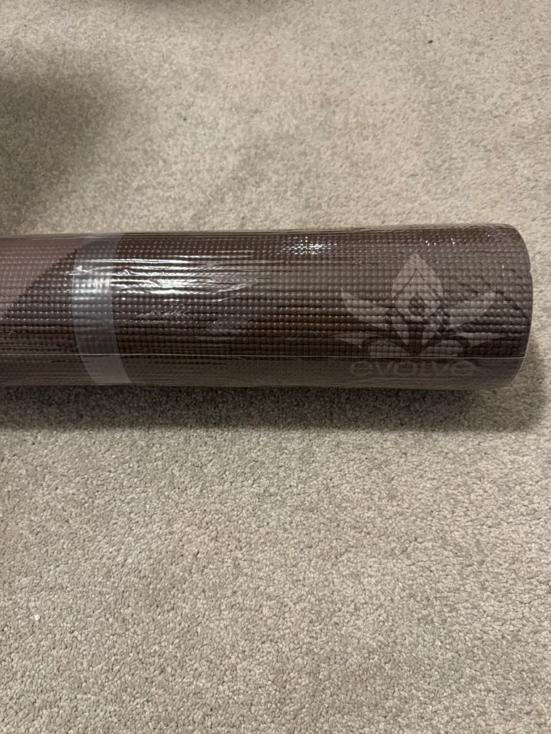 Evolve Yoga Mat - New in Packaging image indicator(5)