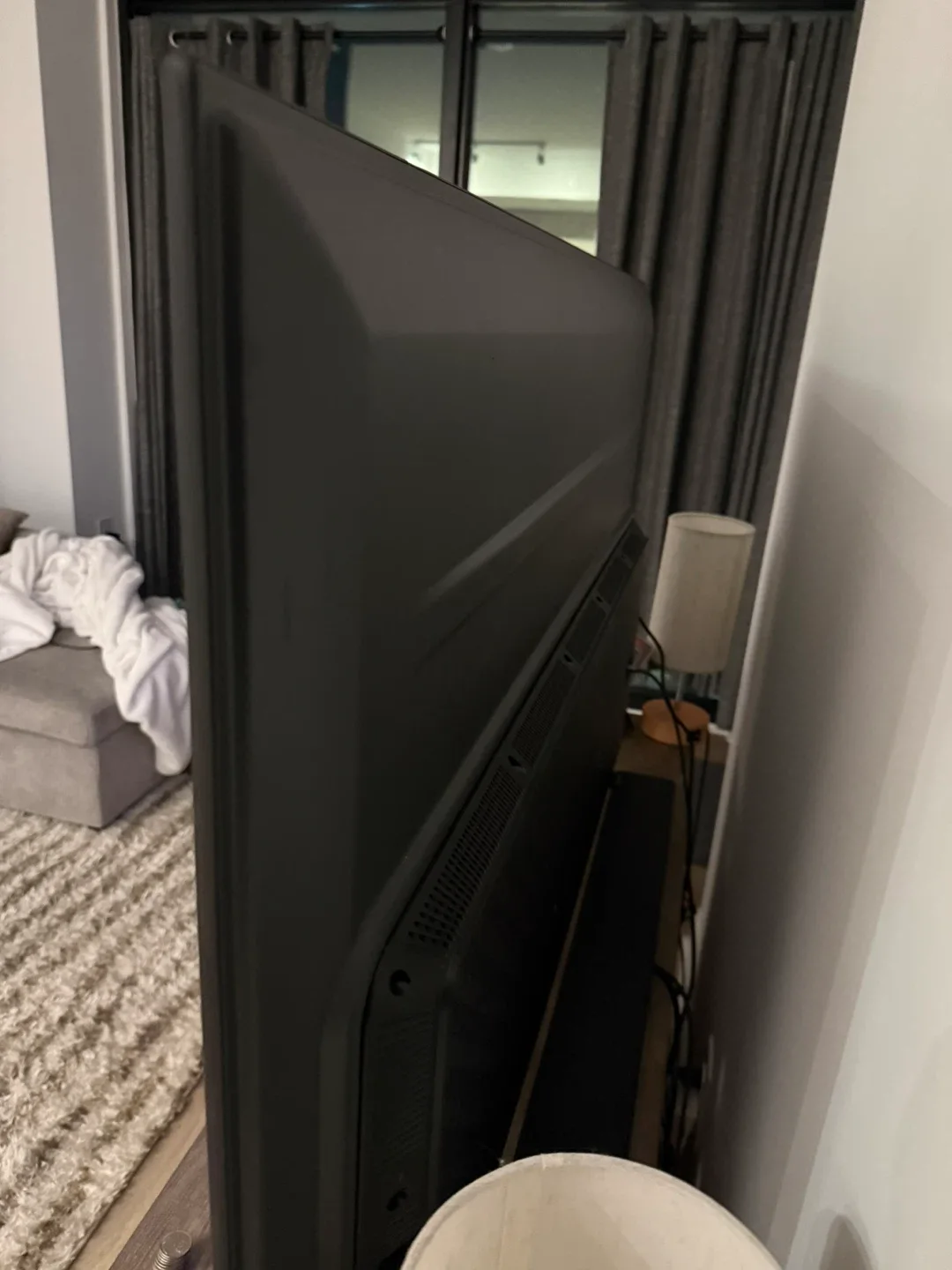 Hisense 55U68K 55" 4K UHD Smart TV image indicator(4)