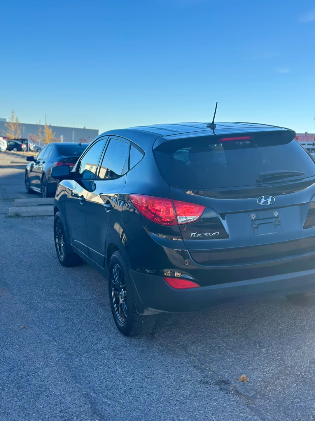 Black Hyundai Tucson 2014 - photo 3