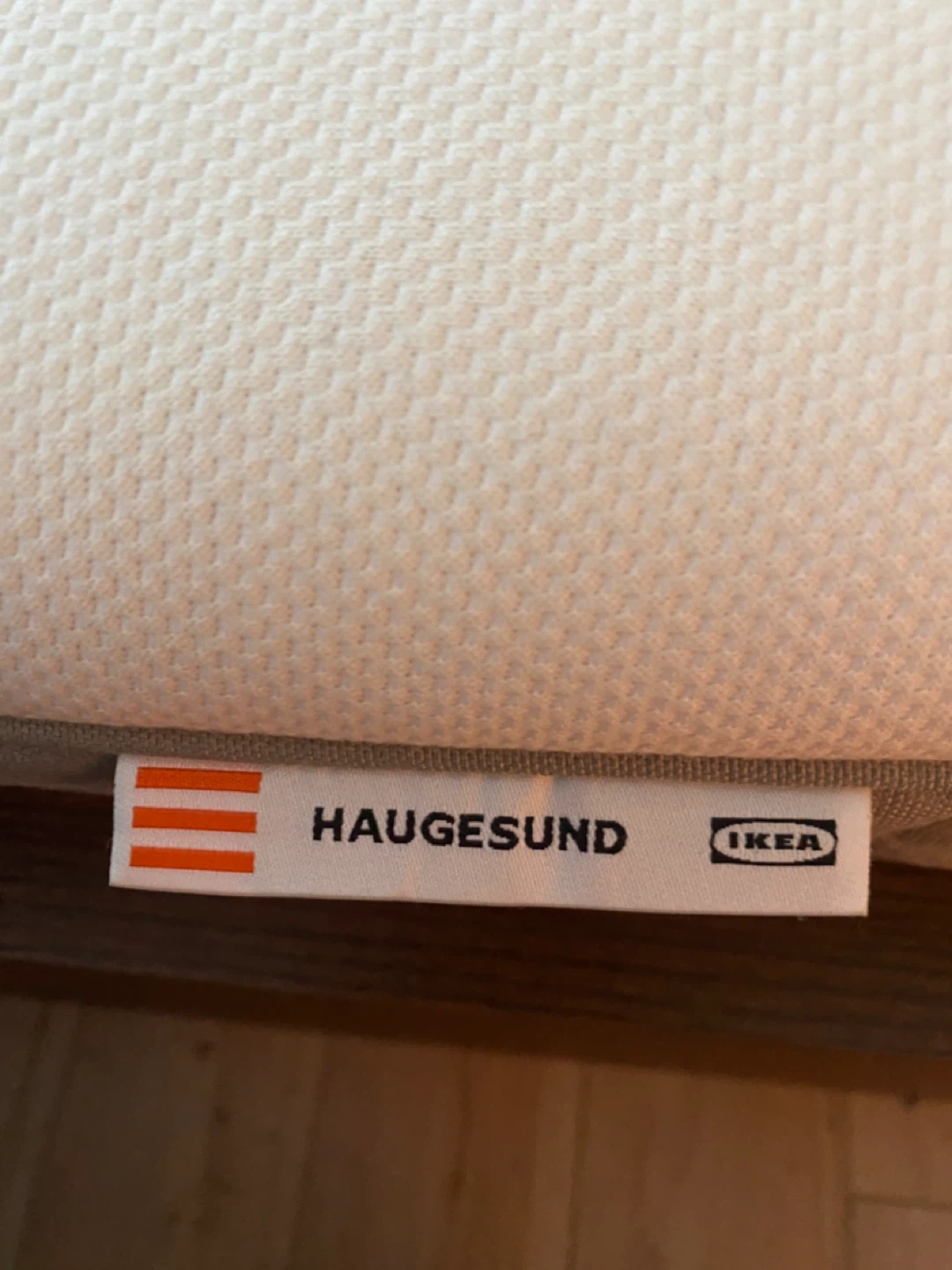 IKEA Haugesund Mattress Queen - photo 2