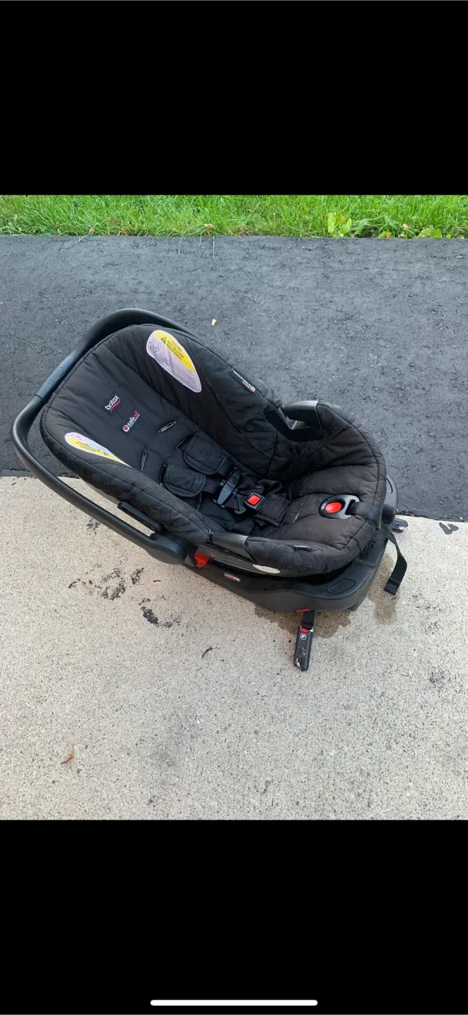 Britax B-Safe 35 Infant Car Seat image indicator(2)