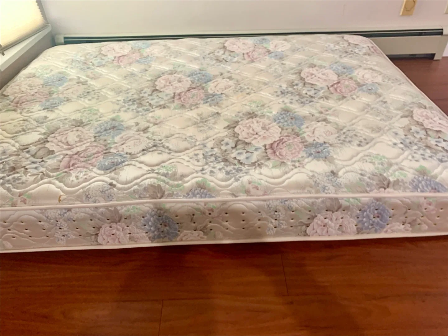 Sold spring support Mattress image indicator(7)