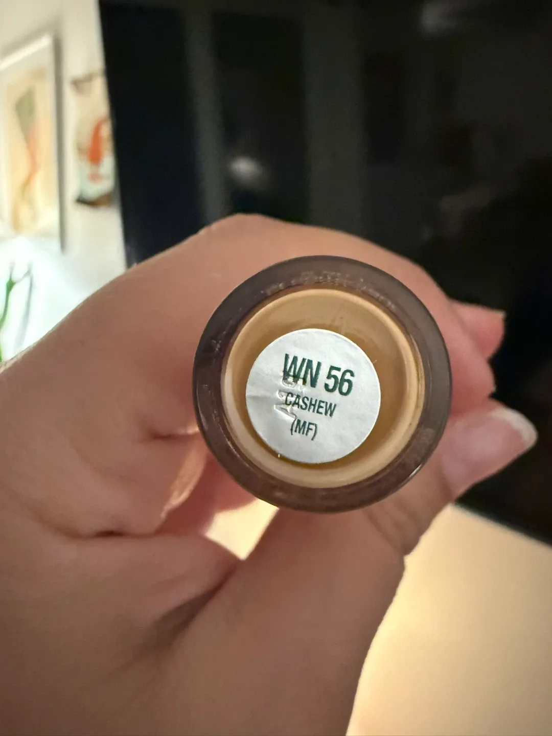 Clinique Beyond Perfecting Foundation + Concealer WN 56 Cashew image indicator(5)