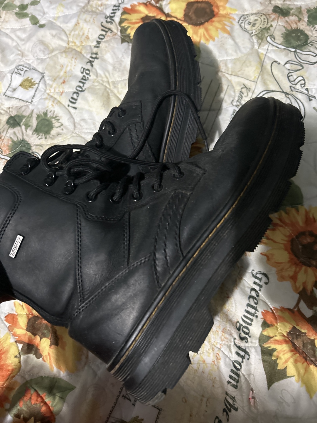 Dr. Martens Black Leather Boots US 8 - photo 3