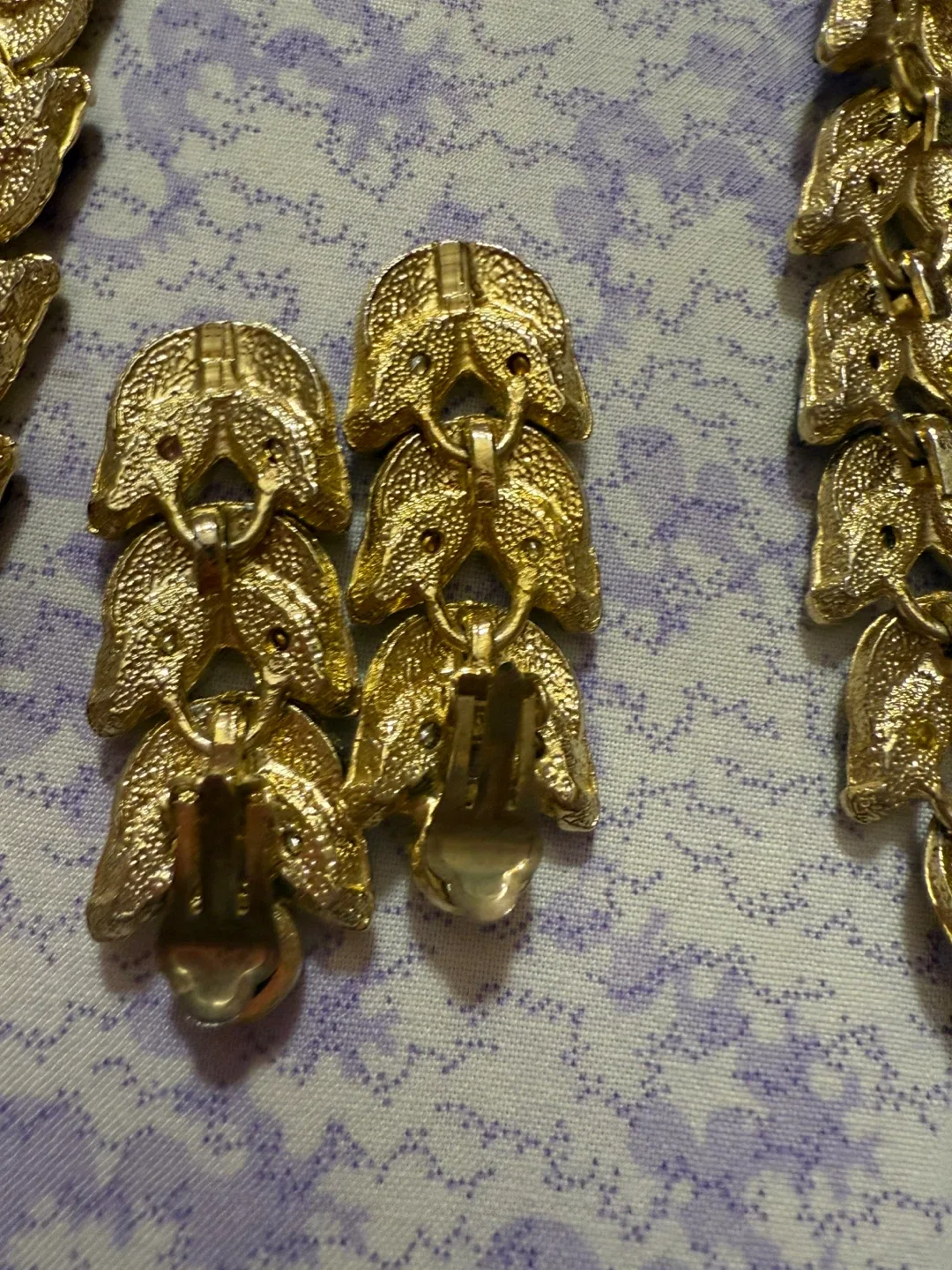 Blue & Clear Stone Bracelet and Earring Set image indicator(6)