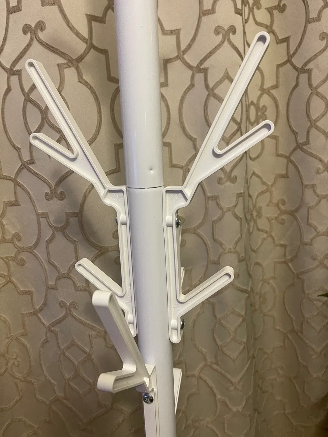 White Coat Rack Stand image indicator(3)