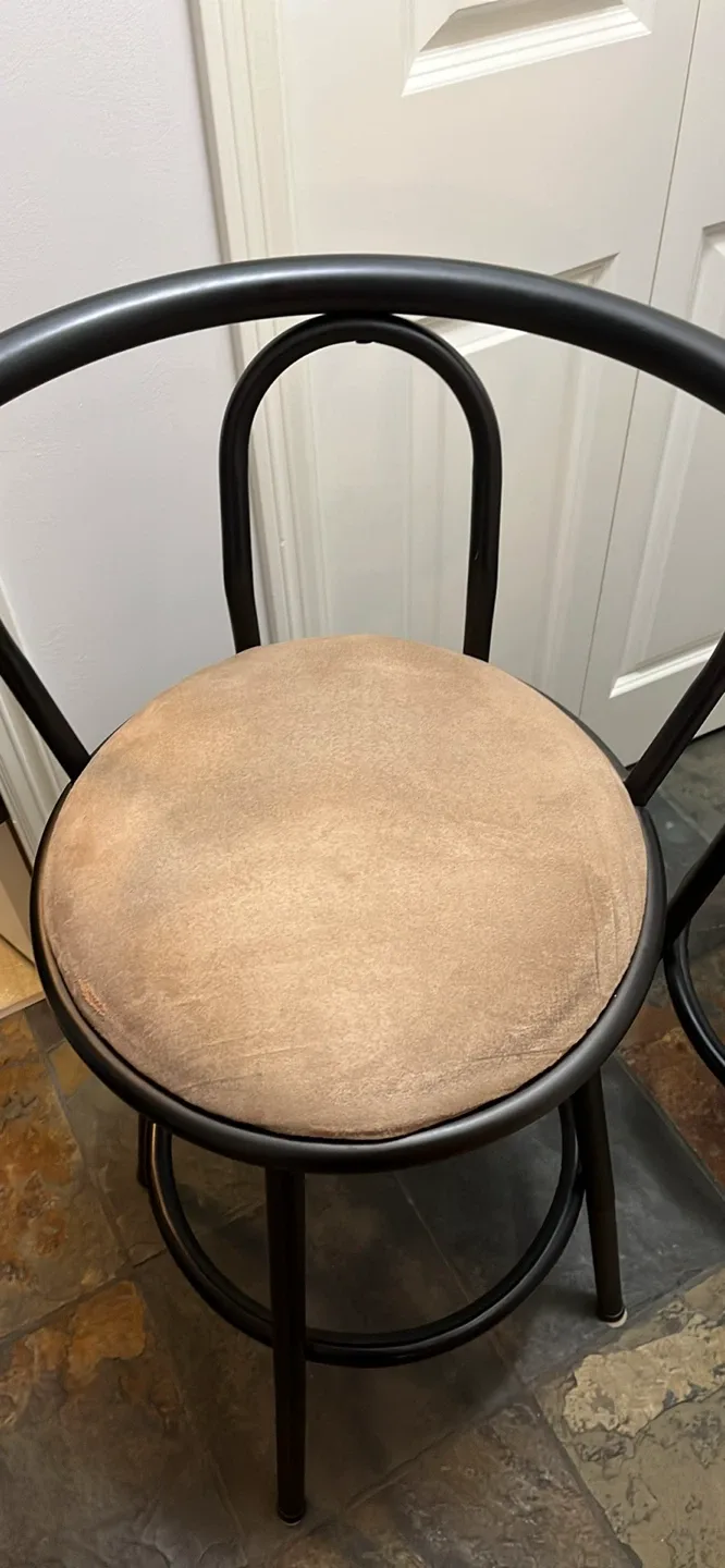 1 swivel Bar height Stool image indicator(3)