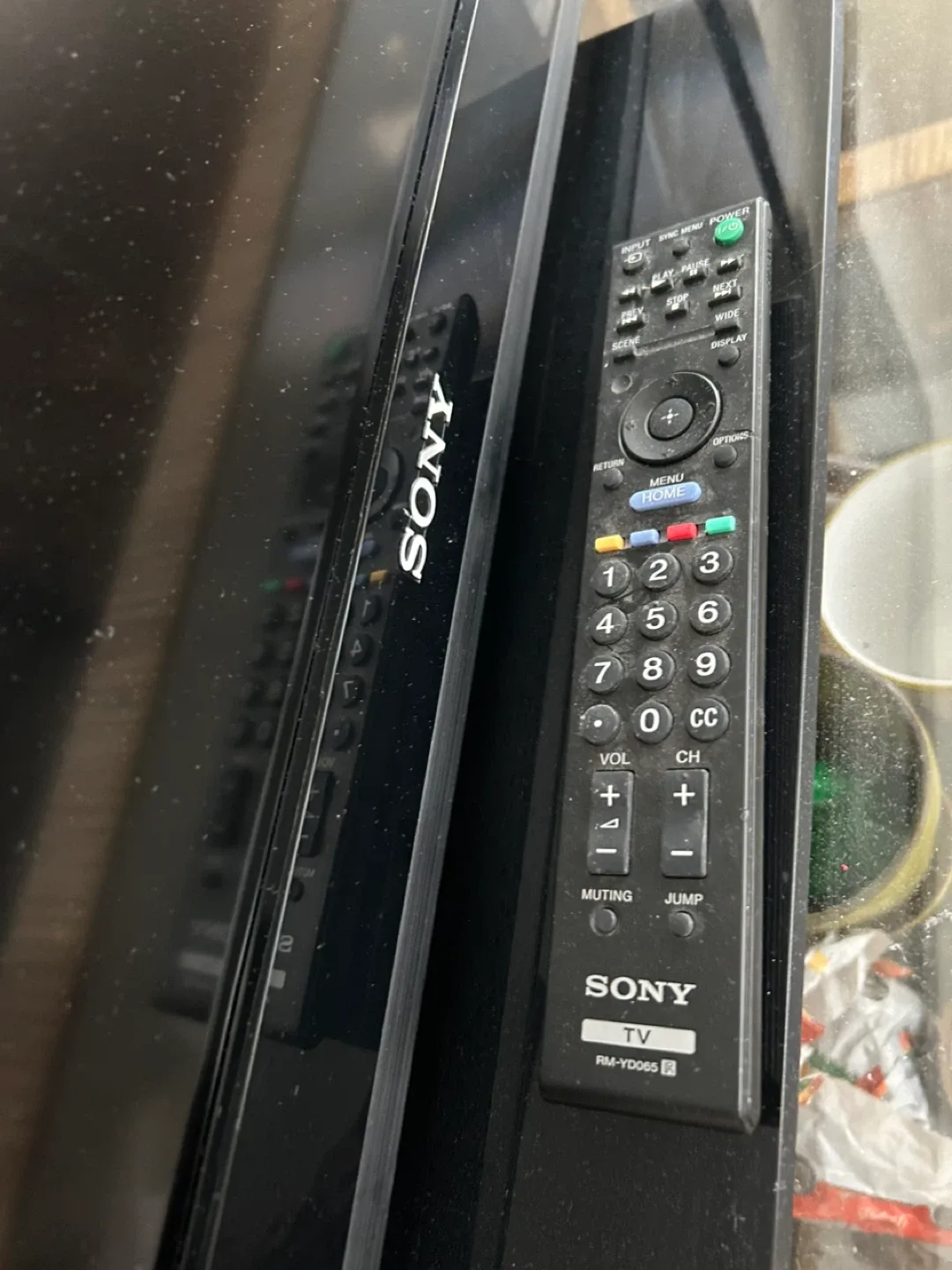 🥕Sony TV with Remote RM-YD065 image indicator(2)