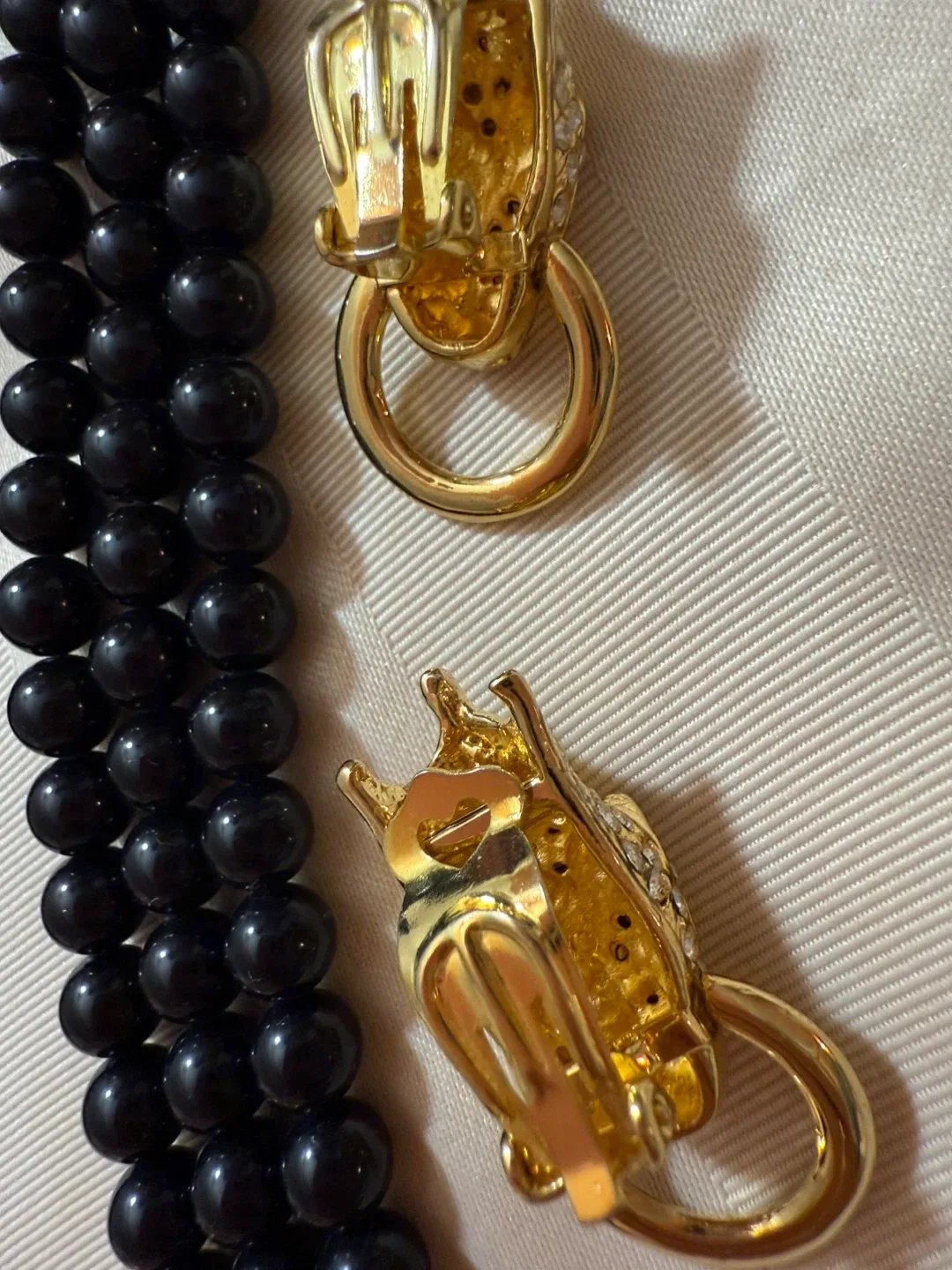 Black Beaded Necklace & Earrings Set image indicator(4)