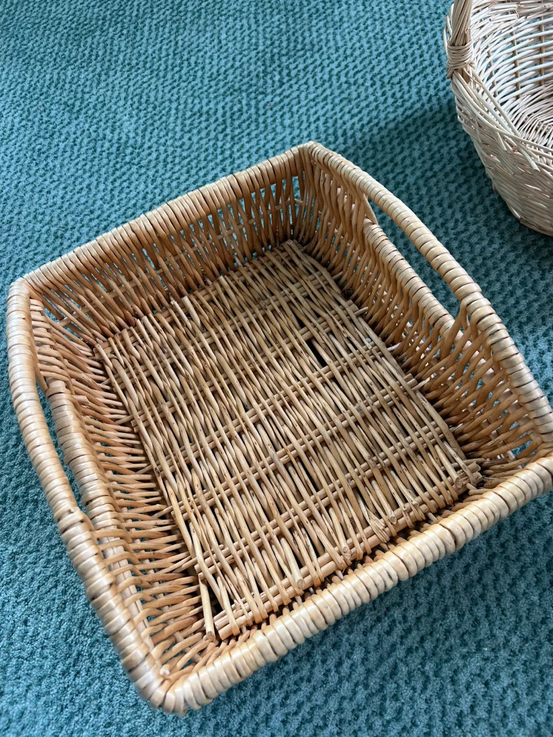 Wicker Baskets image indicator(5)