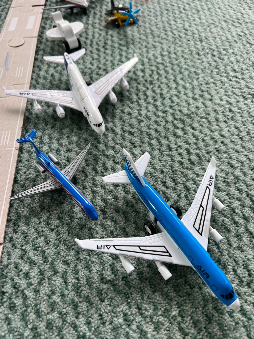Toy Airplane Collection image indicator(4)