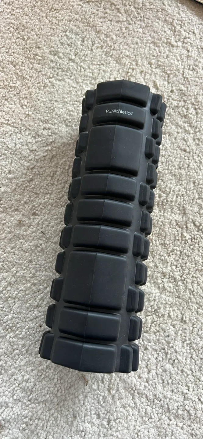 Pur Athletics Textured Foam Roller image indicator(2)