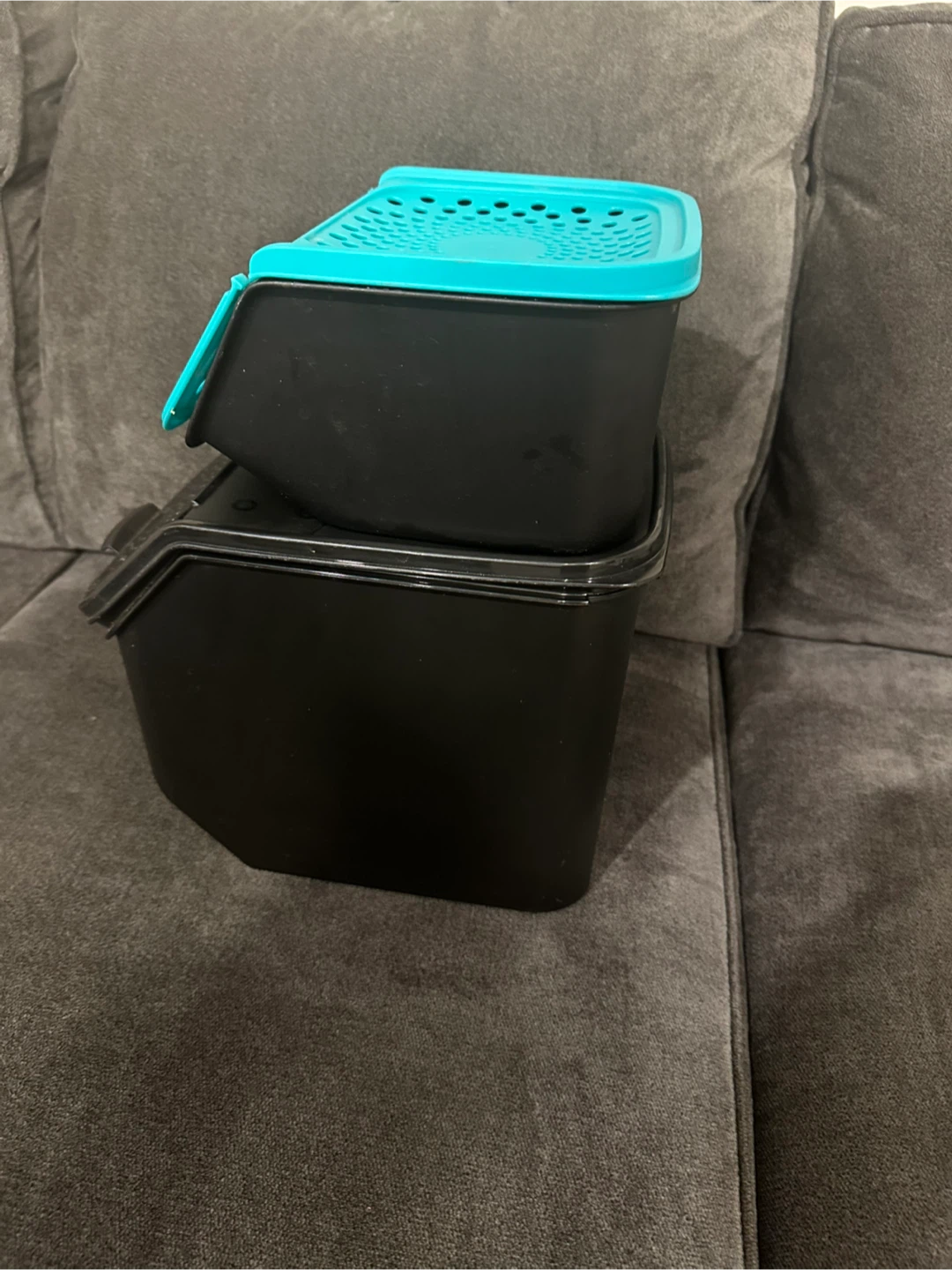 Tupperware potato and garlic bins - photo 2