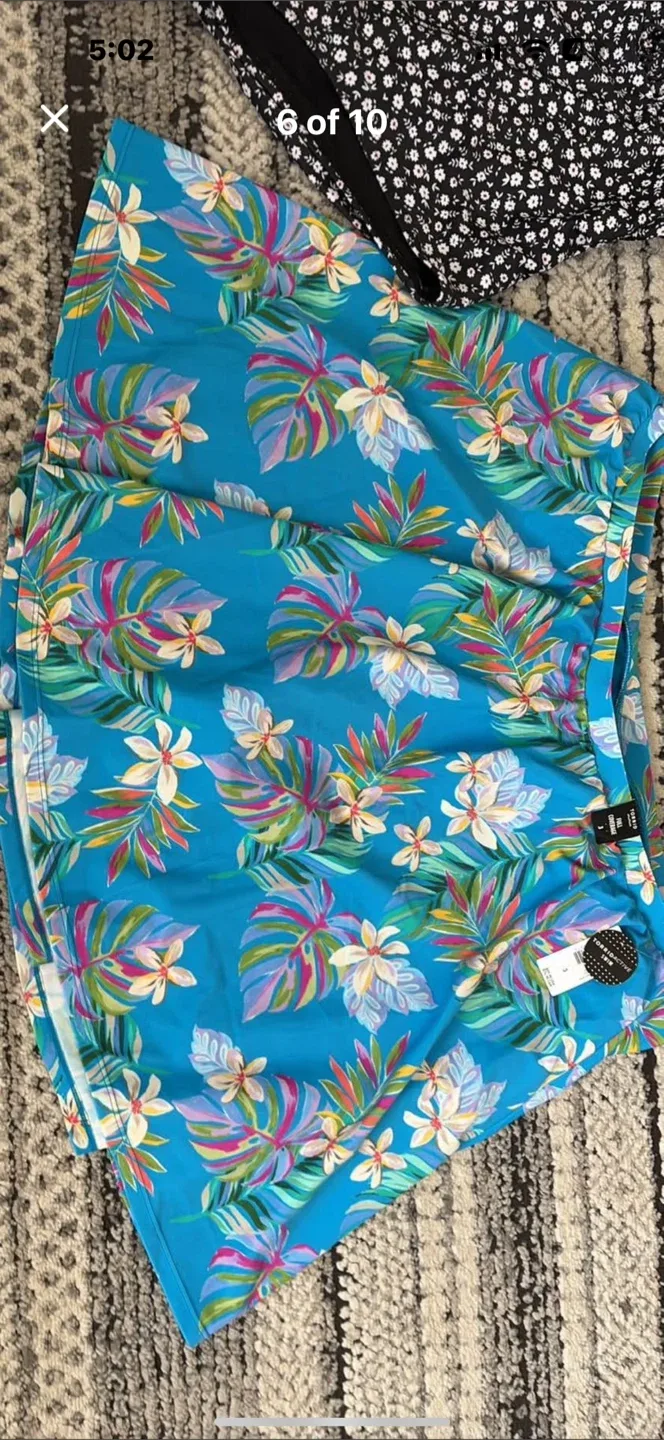 Torrid Active Swim Set - Size 3 - Floral Print image indicator(3)