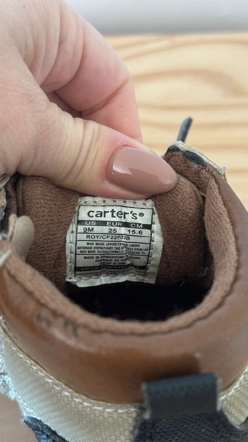 Carter's Size 9 Toddler Boots image indicator(3)
