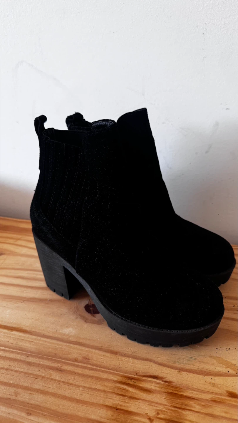 Black Suede Heeled Chelsea Boots