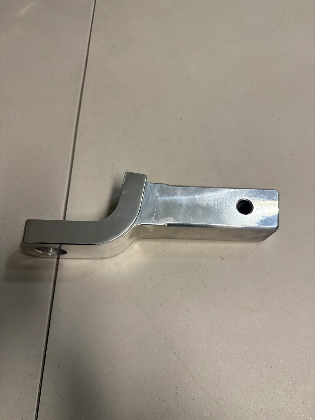 Diversi-Tech V-5 Rated Trailer Hitch image indicator(4)