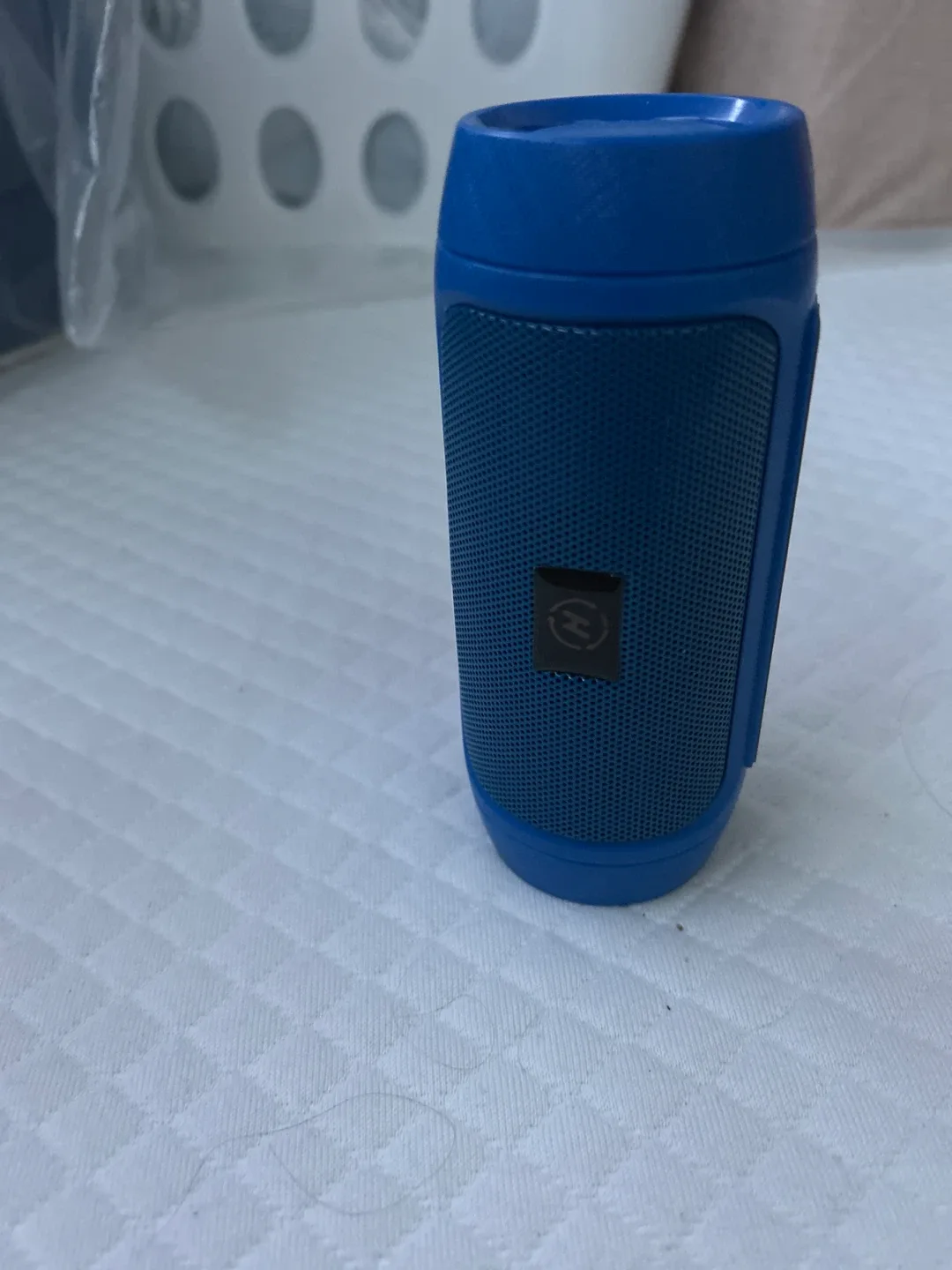 Portable Wireless Speaker image indicator(3)