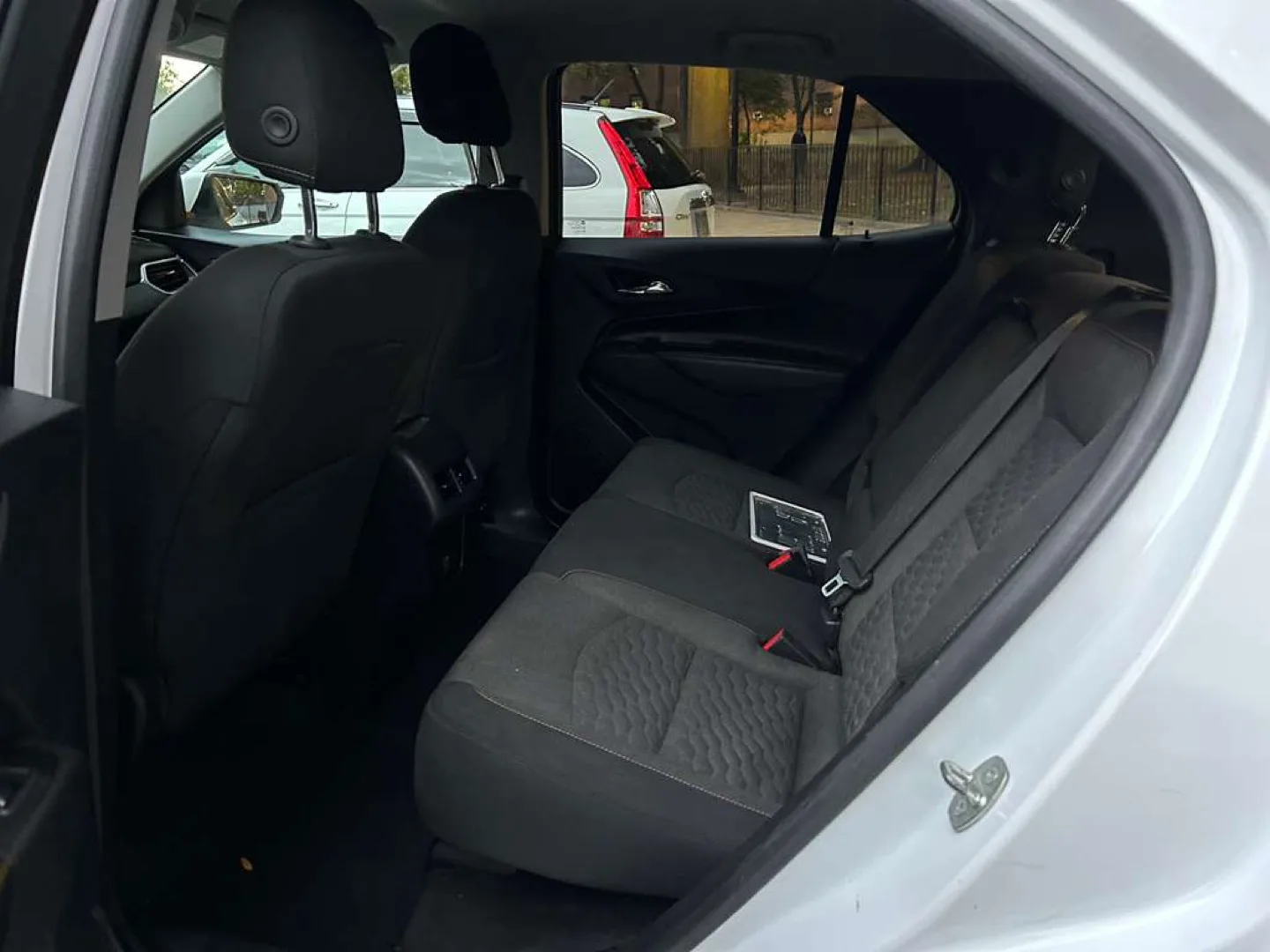 2018 Chevrolet Equinox LT Sport Utility image indicator(9)