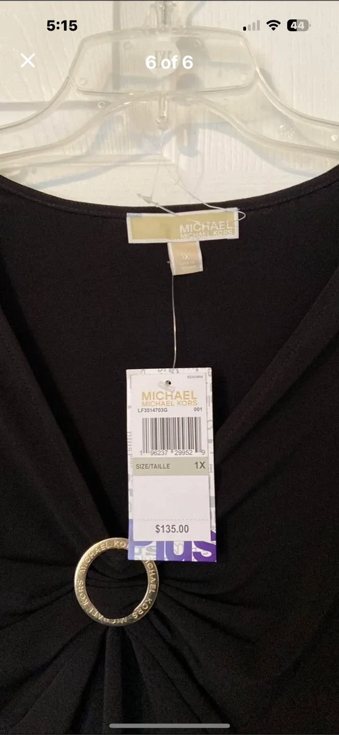 New Michael Kors Black Top - Size 1X image indicator(2)