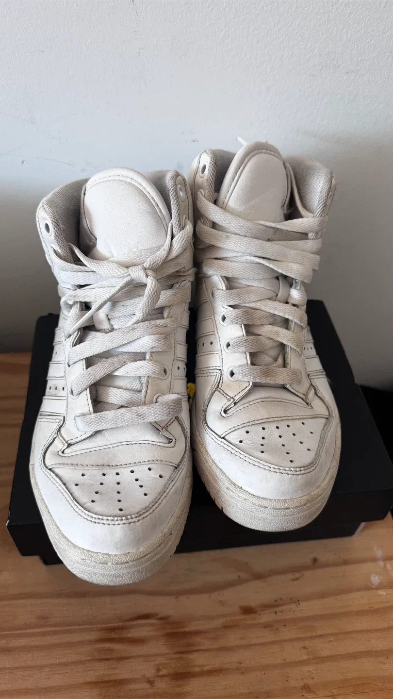 Adidas Top Ten Hi White Sneakers - US 5.5 thumbnail