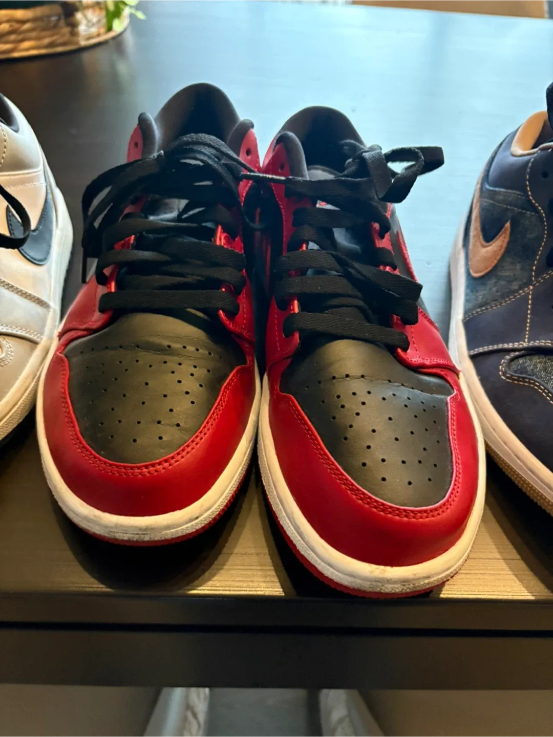 Jordan one low reverse bred image indicator(3)
