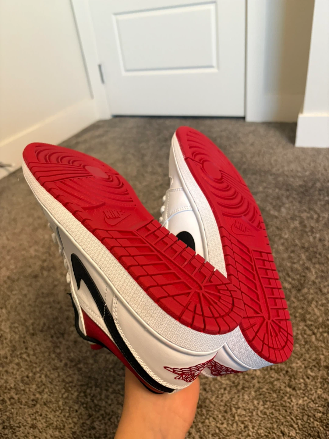 Jordan one low white university, red black - photo 2