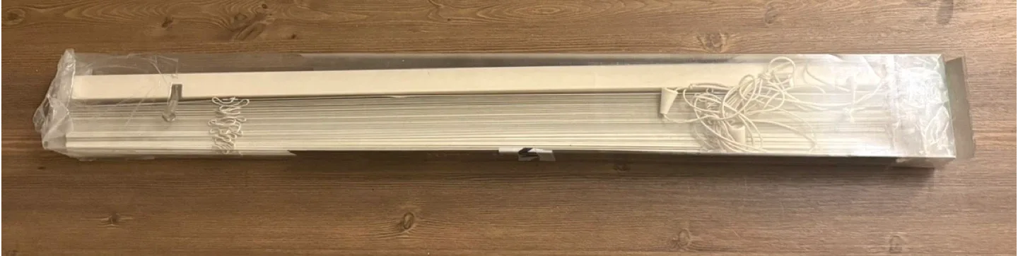 🥕Window Blind (metal) 80cm x 150cm thumbnail