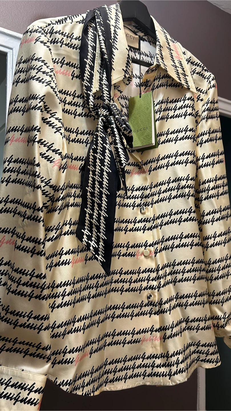 Gucci Poetry Print Silk Shirt - Size 44