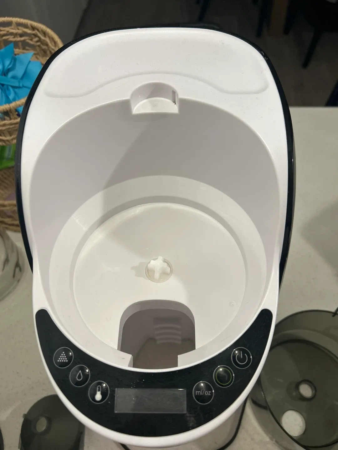 Baby Brezza Formula Pro Advanced image indicator(2)